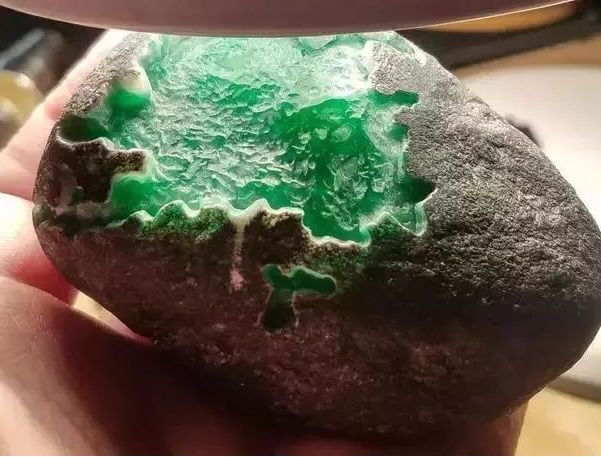 翡翠原石价格走势 2019翡翠原石行情